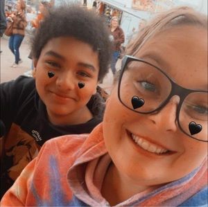 Meet your Posher, Brandi